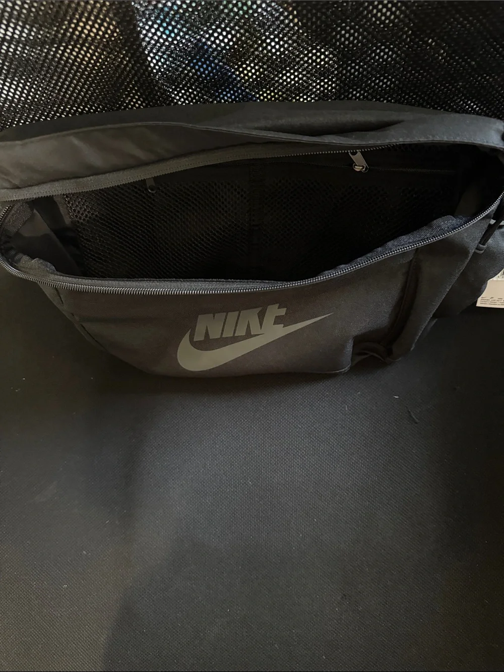Nike Men’s Black Reflective Logo Waist Pack